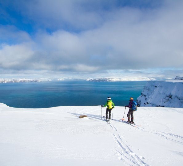 Heilsársferðaþjónusta