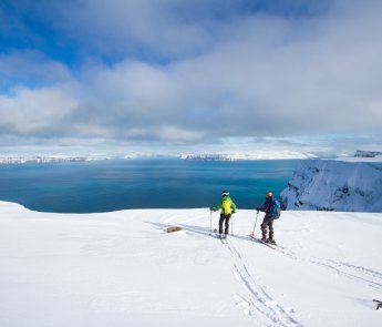 Heilsársferðaþjónusta