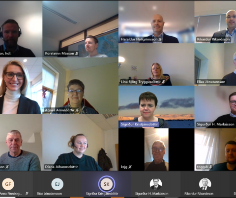 Bláma ýtt úr vör