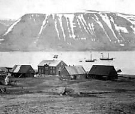 Þingeyri 1880 - ljósm. af thingeyri.is