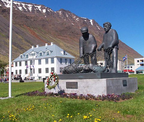 Minnismerki á Ísafirði