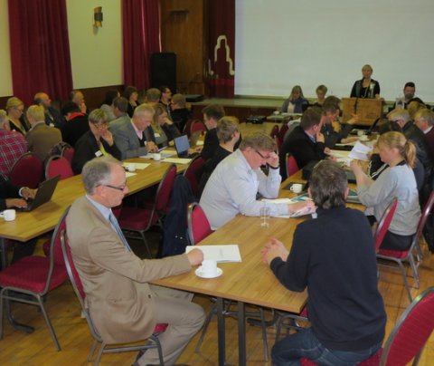 Fjórðungsþingið að störfum