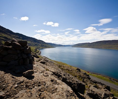 Almenningssamgöngur á milli Ísafjarðar og Hólmavíkur. Tenging við Strætó nr. 59.