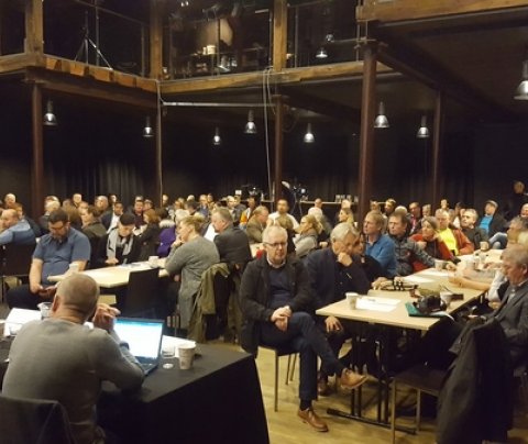 Edinborgarsalur þétt setinn (mynd Edinborgarhúsið)