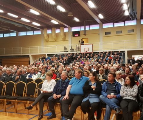 Um 450 manns sóttu fundinn