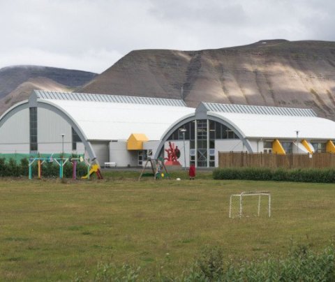 Íþróttamiðstöð og tjaldstæði Þingeyri - Sundlaugarverðir
